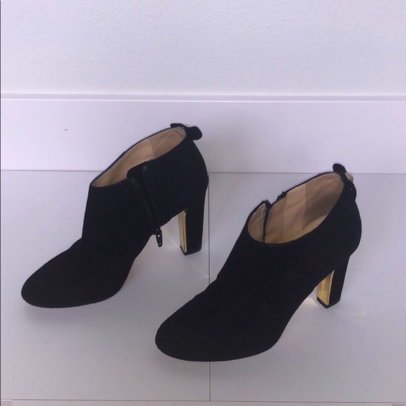 Kate Spade Shoes - Picture 1 of 15